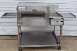 2014 LINCOLN IMPINGER 1132 ELECTRIC CONVEYOR PIZZA OVEN on STAND